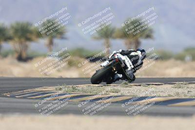 media/Nov-02-2025-CVMA (Sun) [[337aff29ab]]/Race 4-Formula Middleweight/